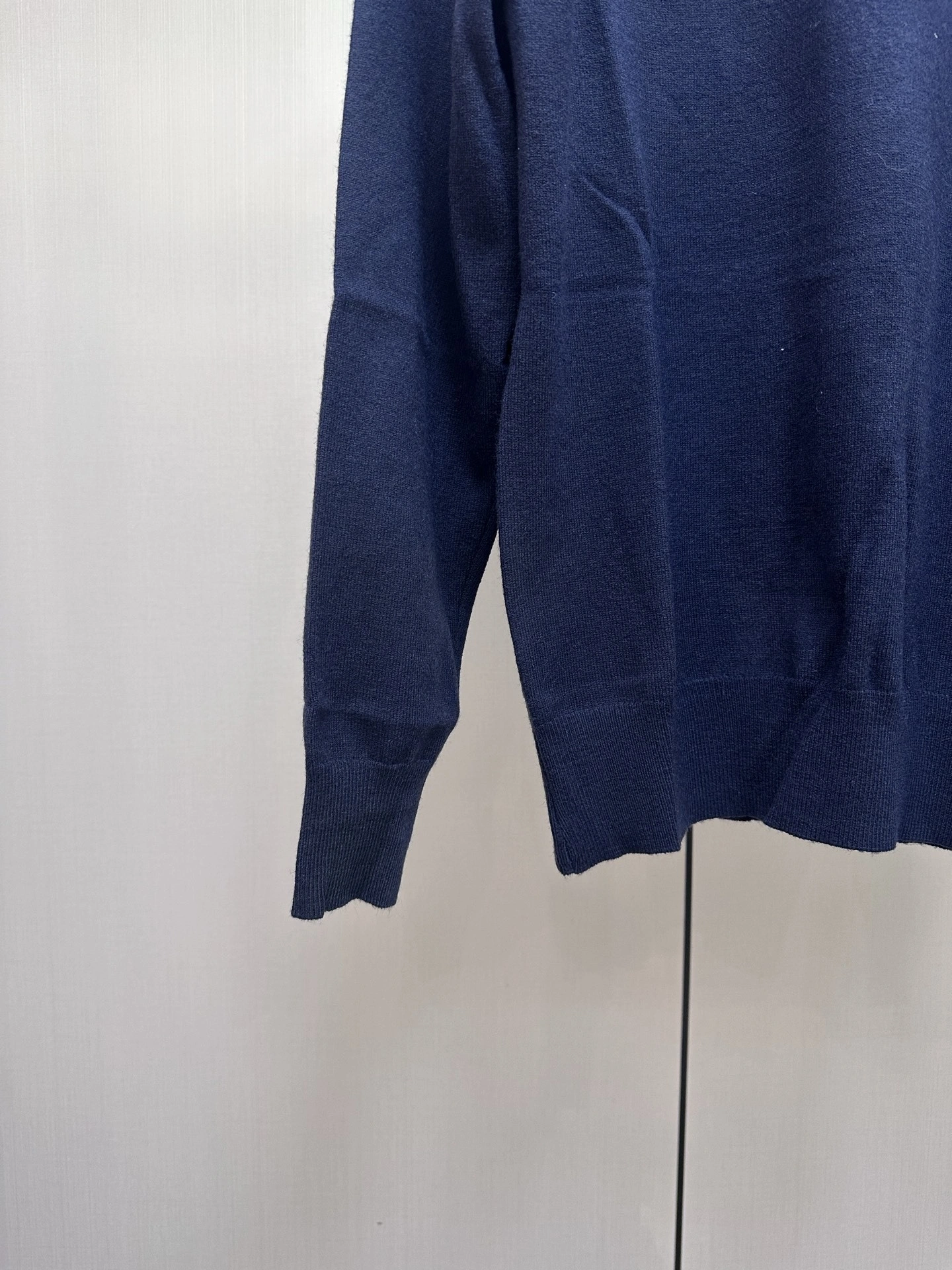 wg.luxury-- 2ur25rry Polo embroidery cashmere 2colour item: E-F431I2908-2